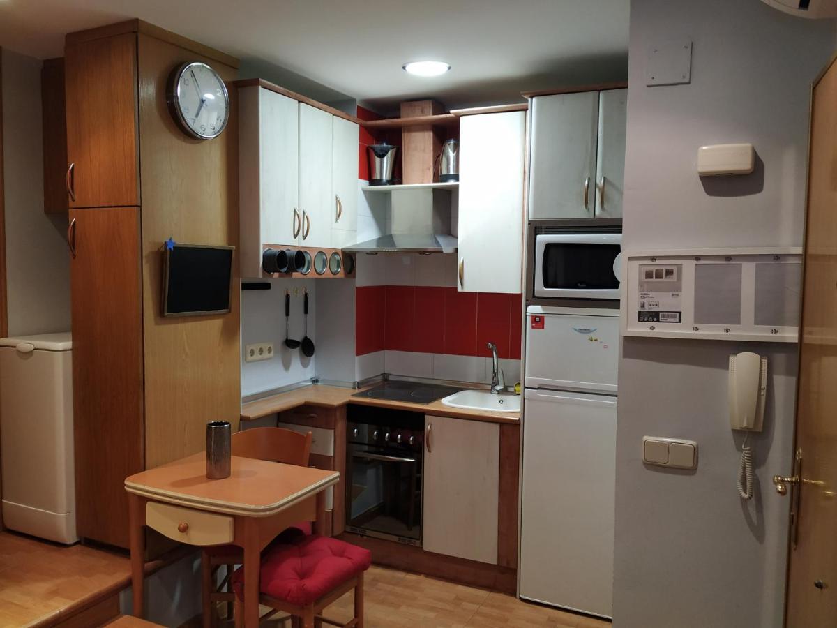 Apartamentos Deluxe Barajas 마드리드 외부 사진
