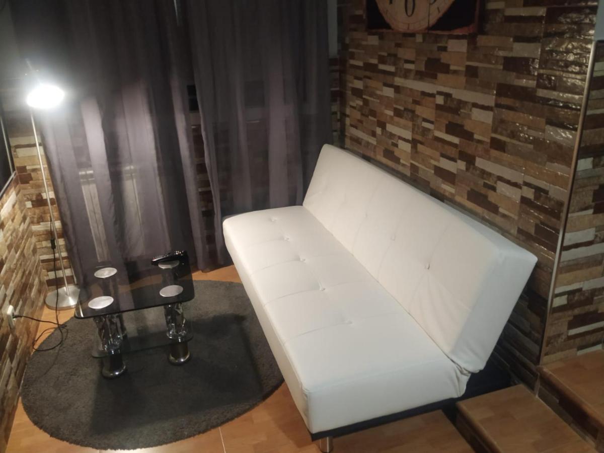 Apartamentos Deluxe Barajas 마드리드 외부 사진