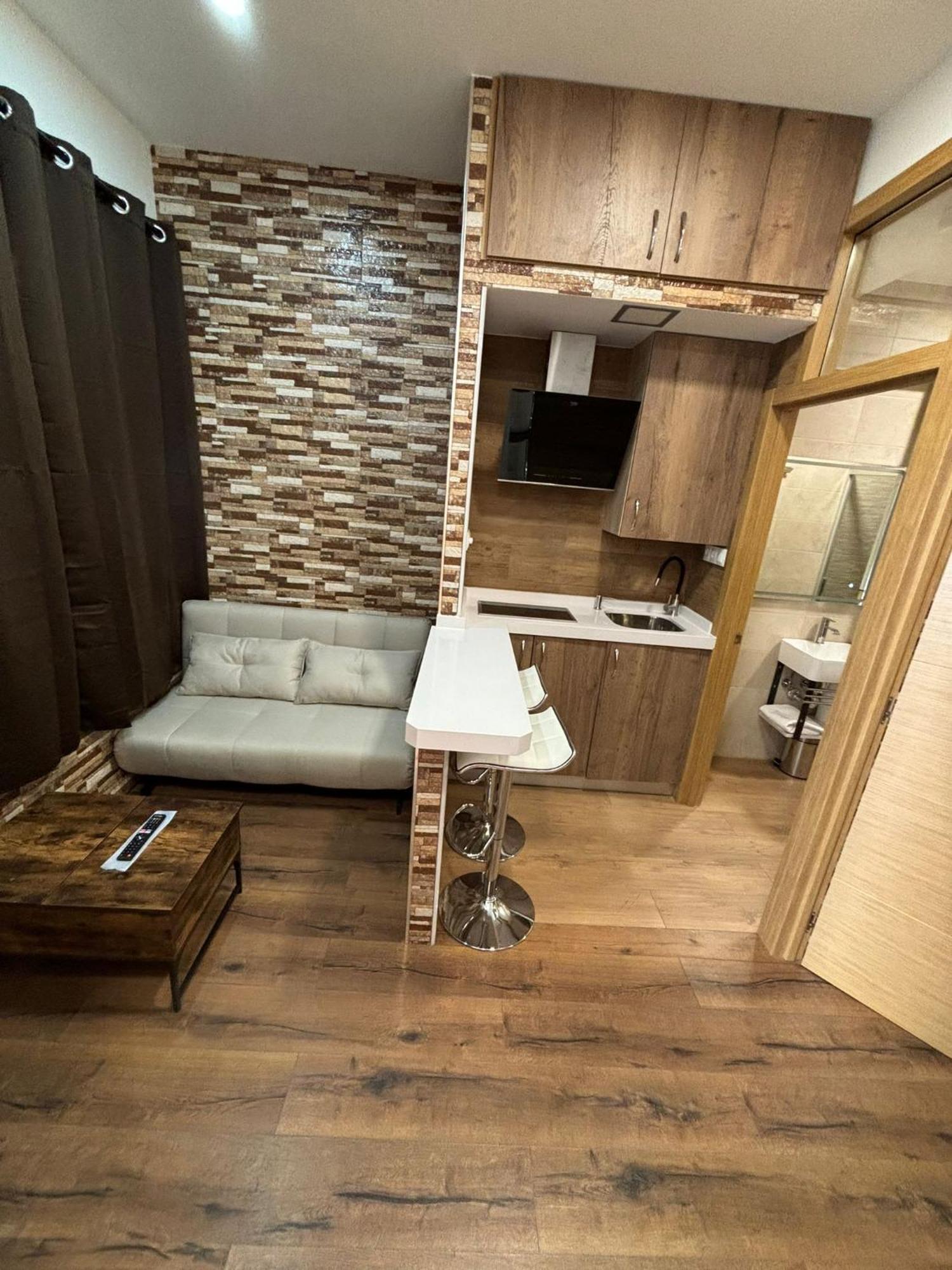 Apartamentos Deluxe Barajas 마드리드 외부 사진